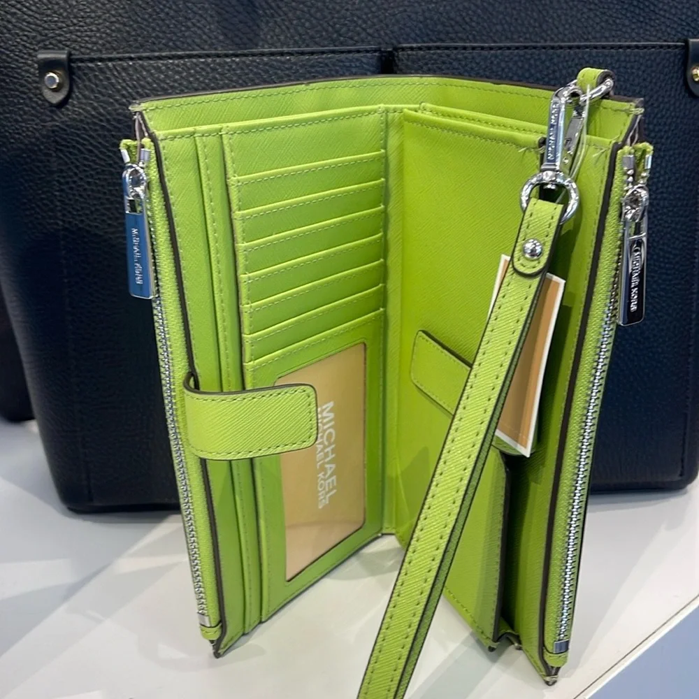 MICHAEL KORS LG DOUBLE ZIP WRISTLET Wallet Phone Case Holder Lime NWT